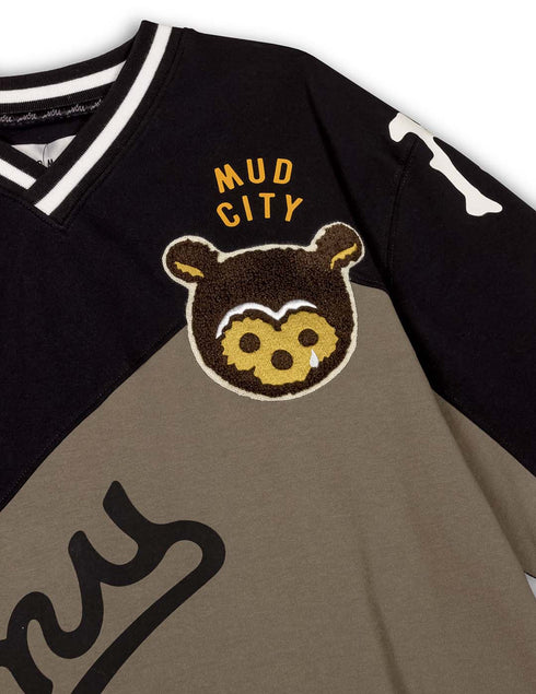 Grimey Mud'S The Residence