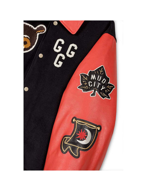 Grimey Mud'S The Residence