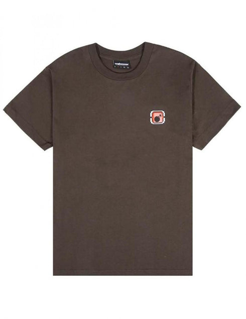 A camiseta de bomba de slug slumes