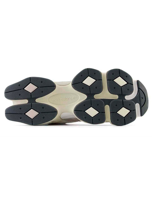 New Balance 9060 EEB